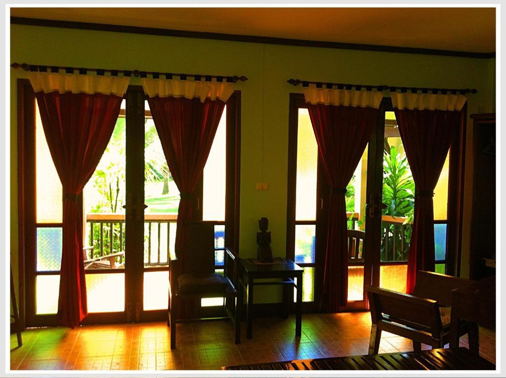 The Emerald Krabi Beach Resort Klong Muang Beach Room photo